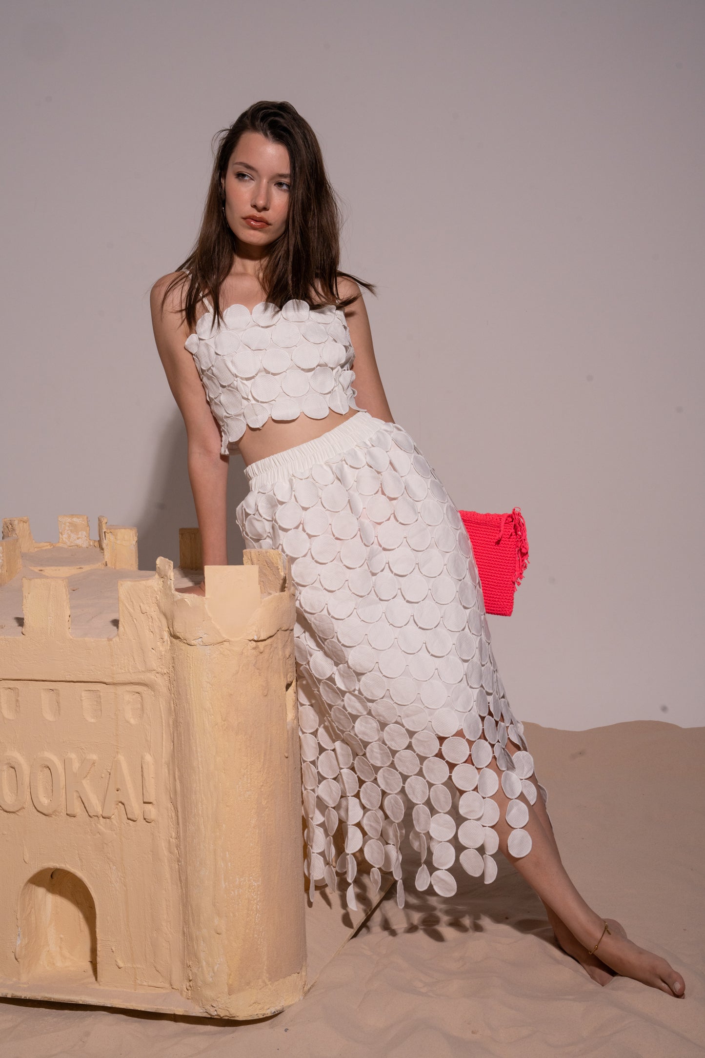White 2 piece circle set