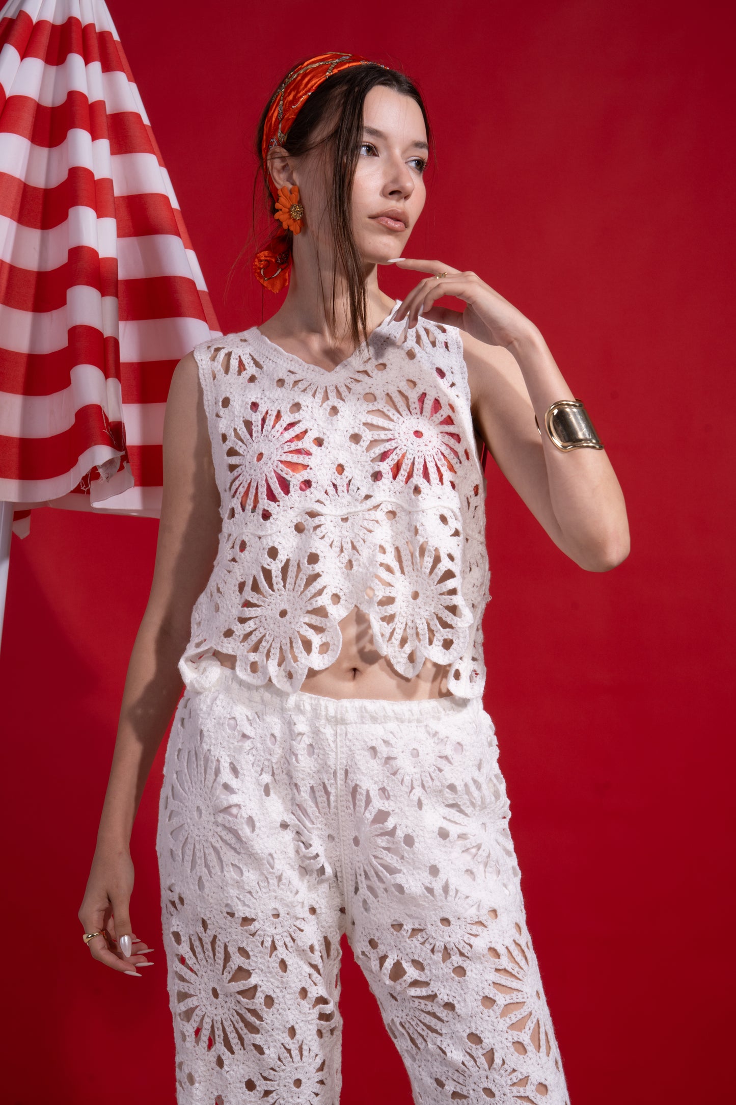 White handmade flower 2 pieces set