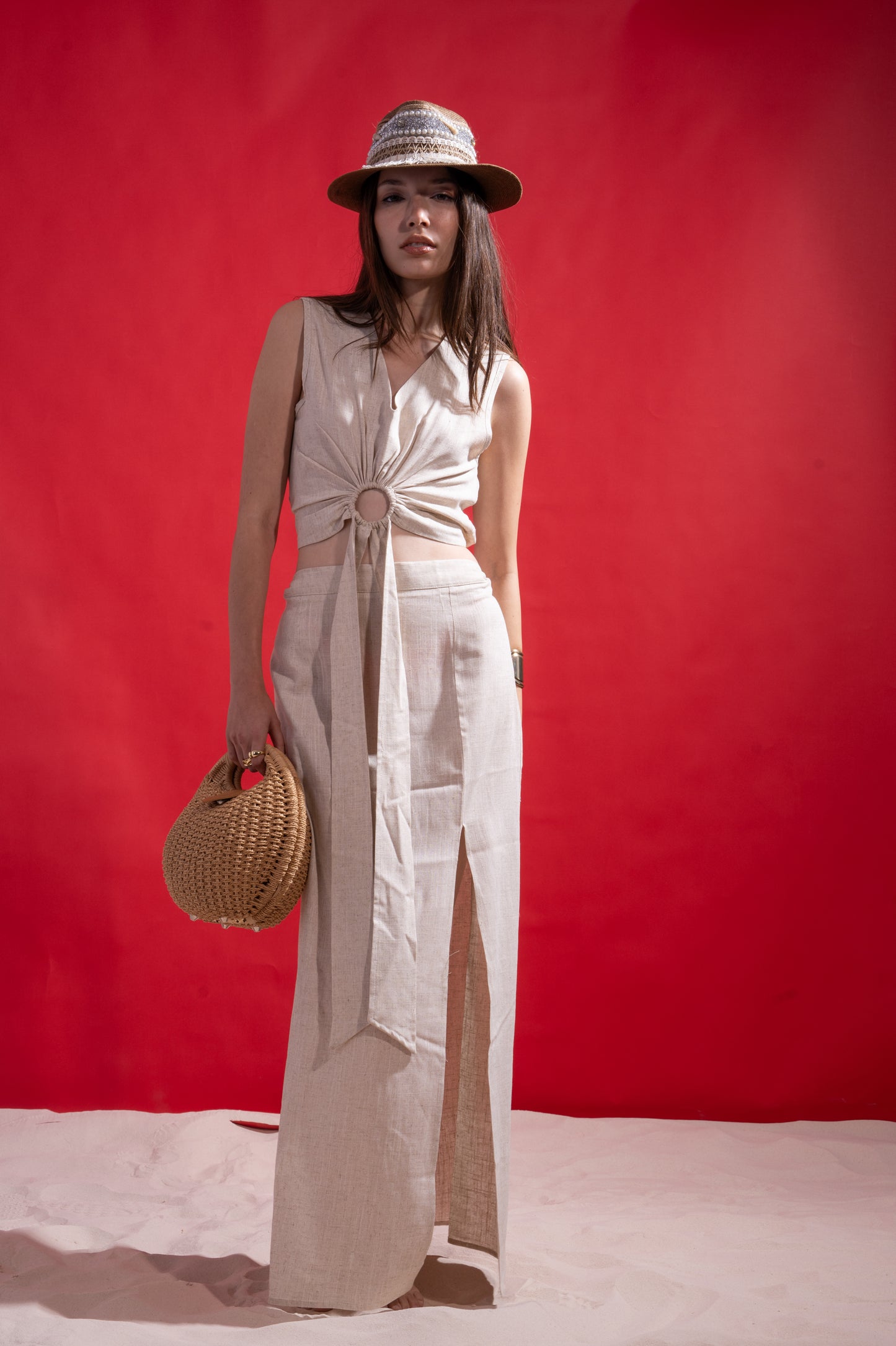 Beige linen 2 piece cut set